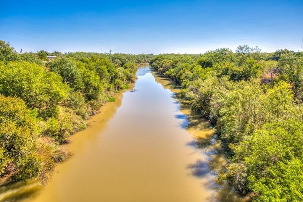 43 acres in Runnels County