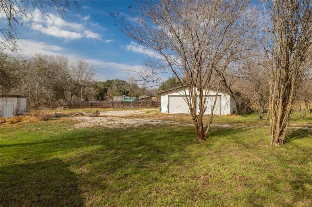 0.54 acres in Live Oak County