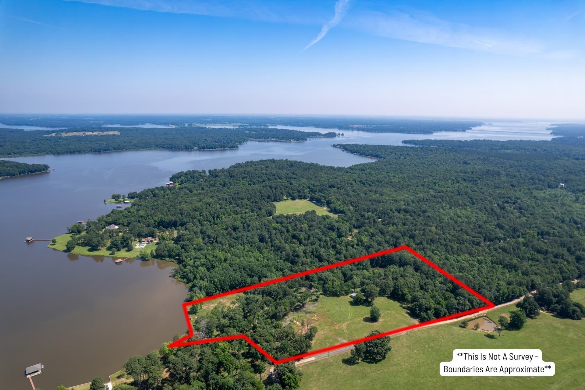 15.2 acres in Camp County