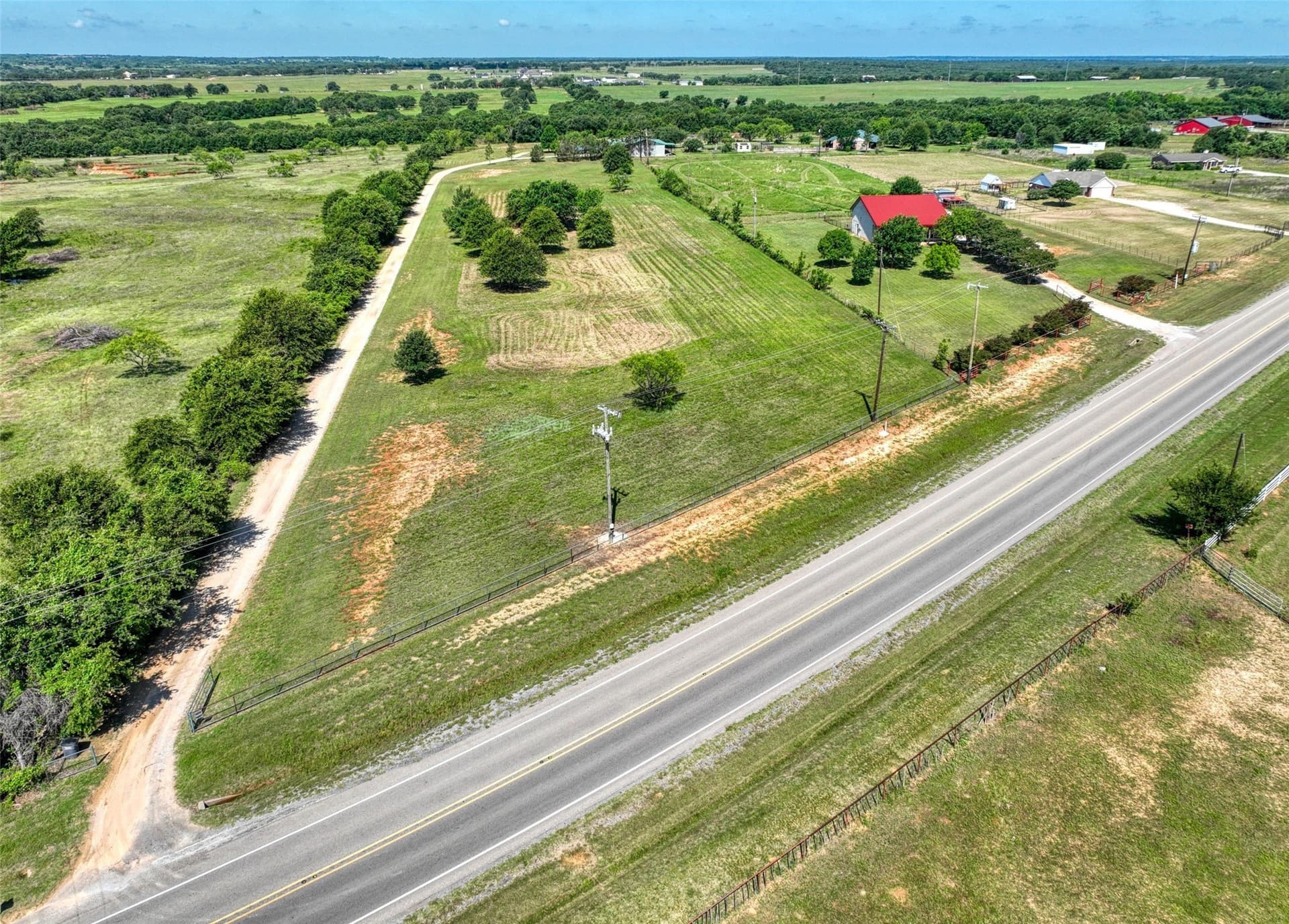 3.67 acres in Parker County