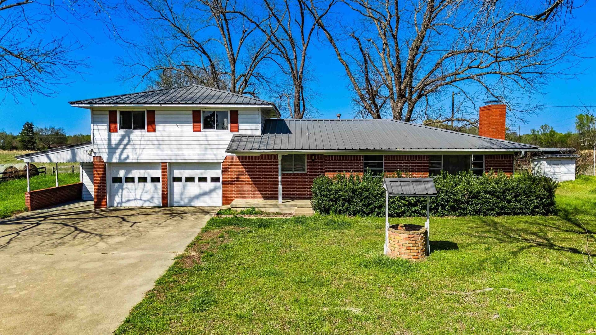 16.75 acres in Wood County