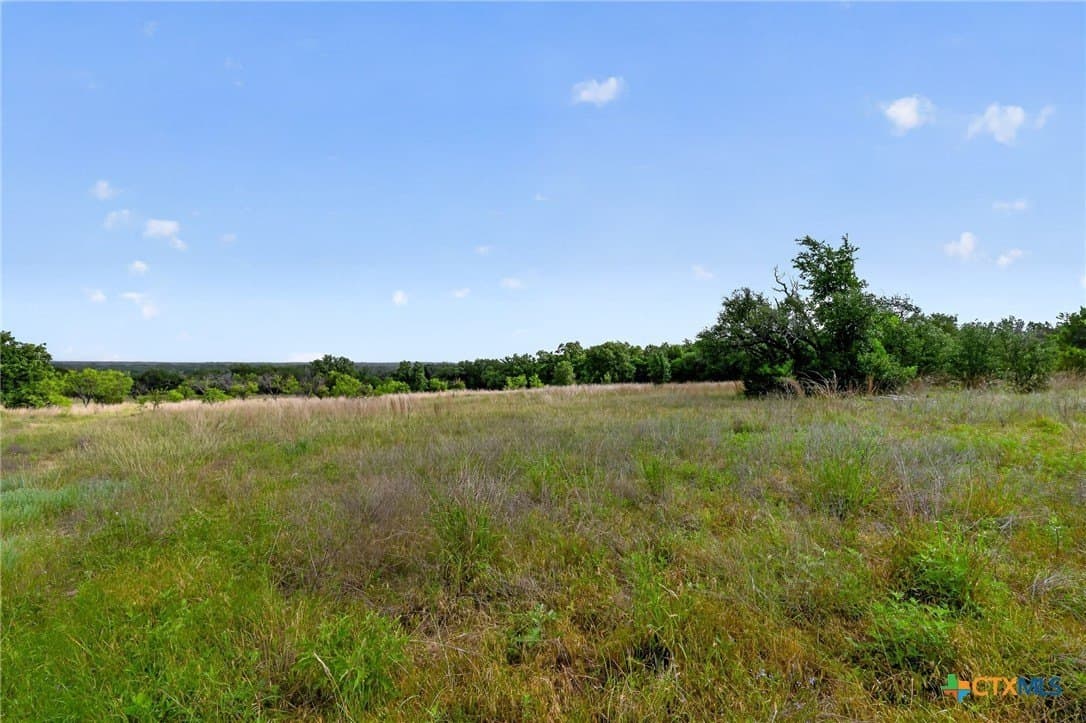 100 acres in Coryell County