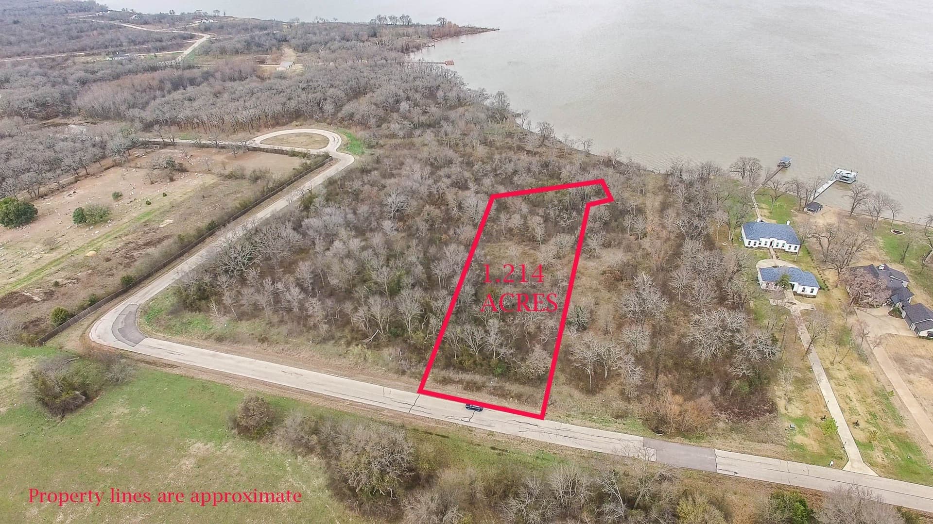 1.21 acres in Kaufman County