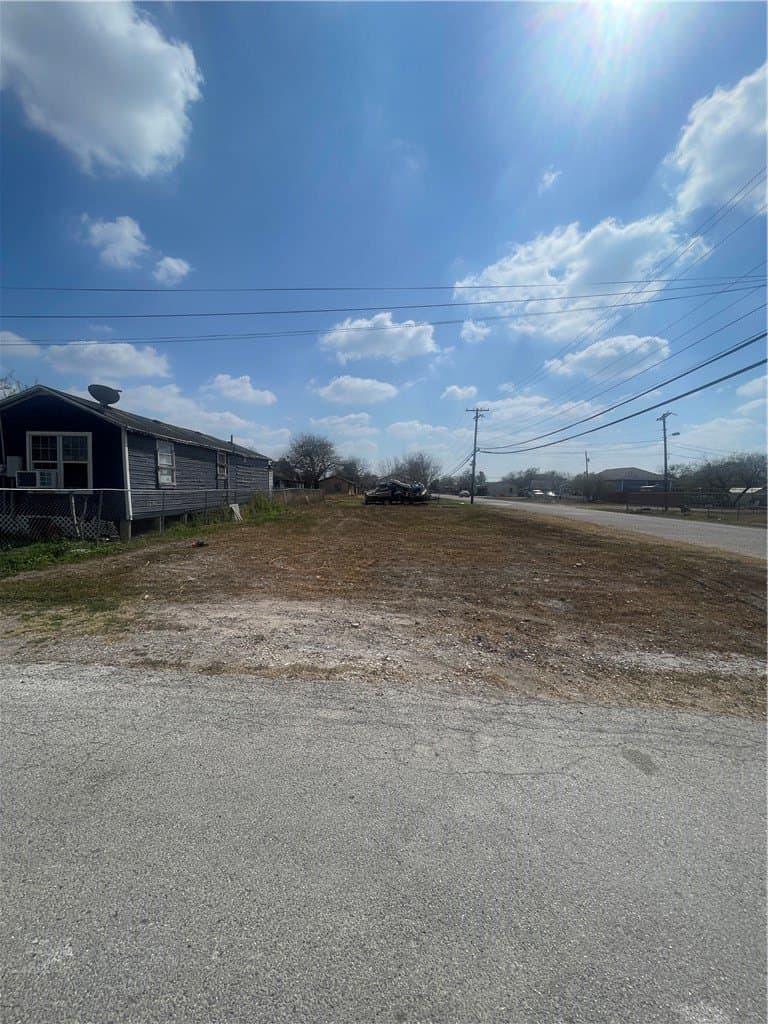 0.13 acres in Nueces County