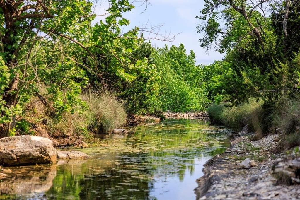 100.87 acres in Kerr County