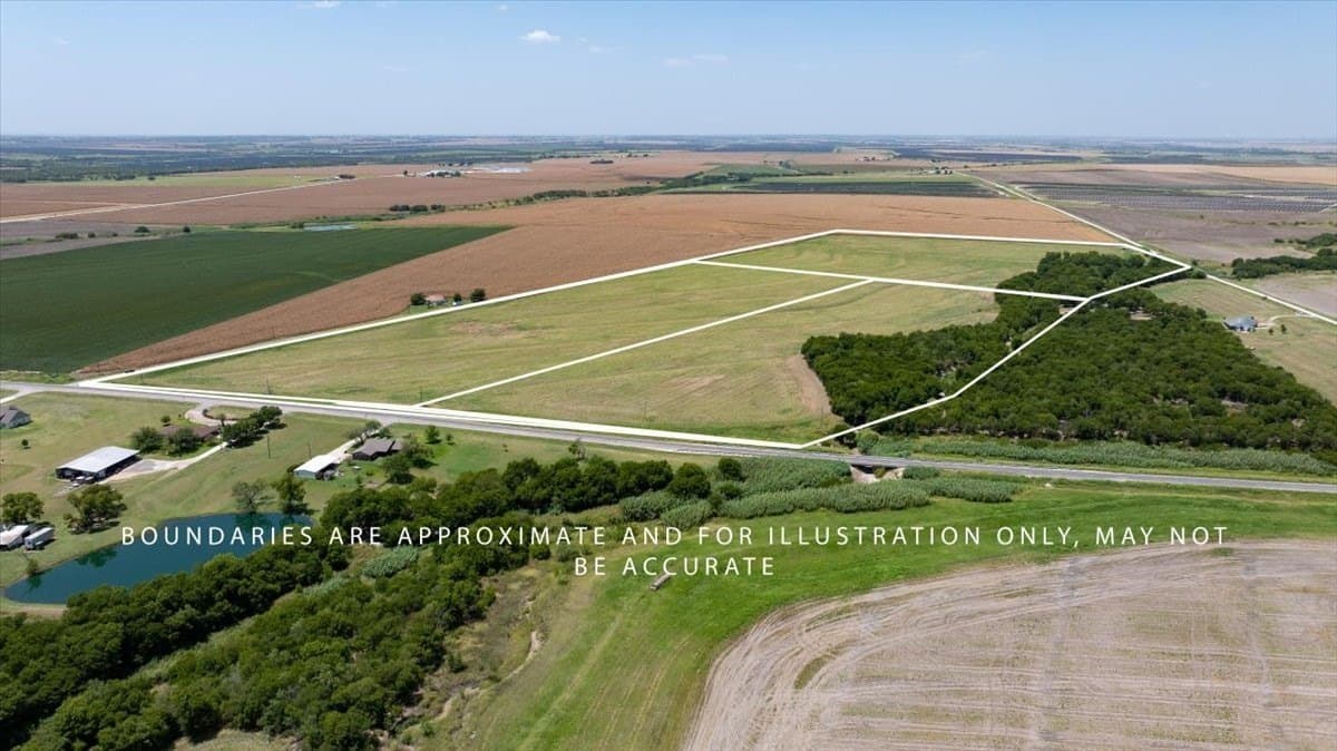 22.08 acres in Hill County