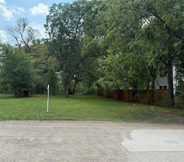 0.16 acres in Hunt County