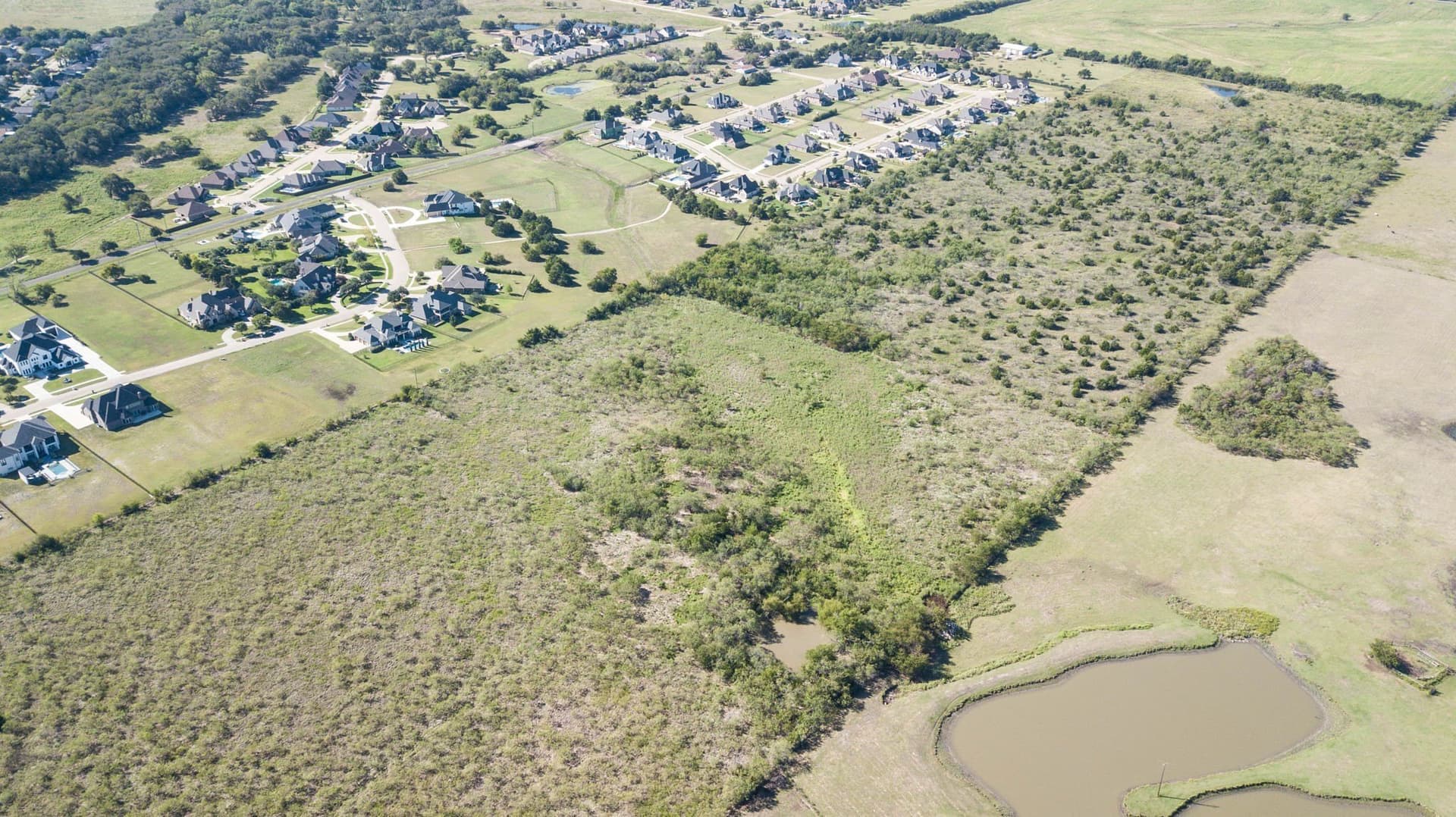 51.05 acres in Ellis County