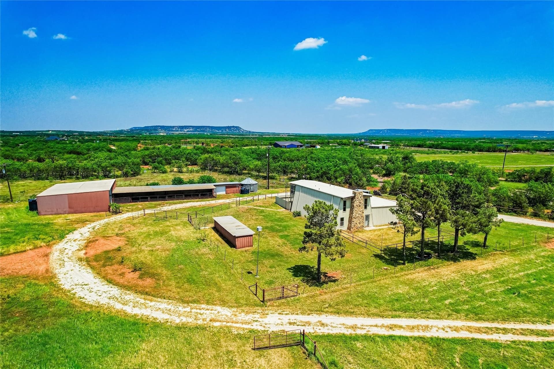 2302 County Road 131