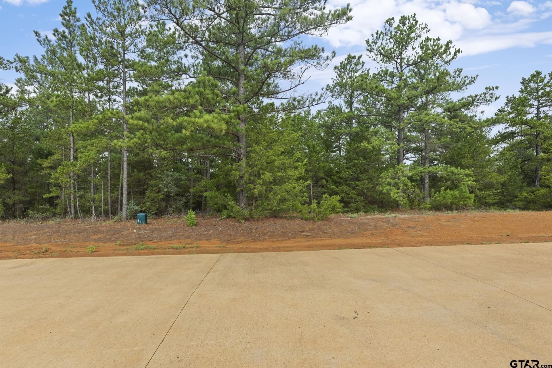 0.5 acres in Smith County