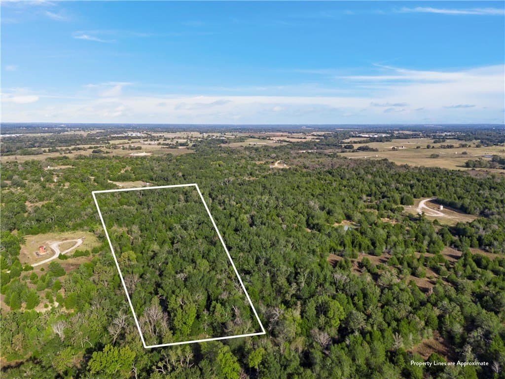 11.71 acres in Freestone County