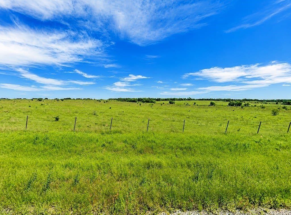 14 acres in Colorado County