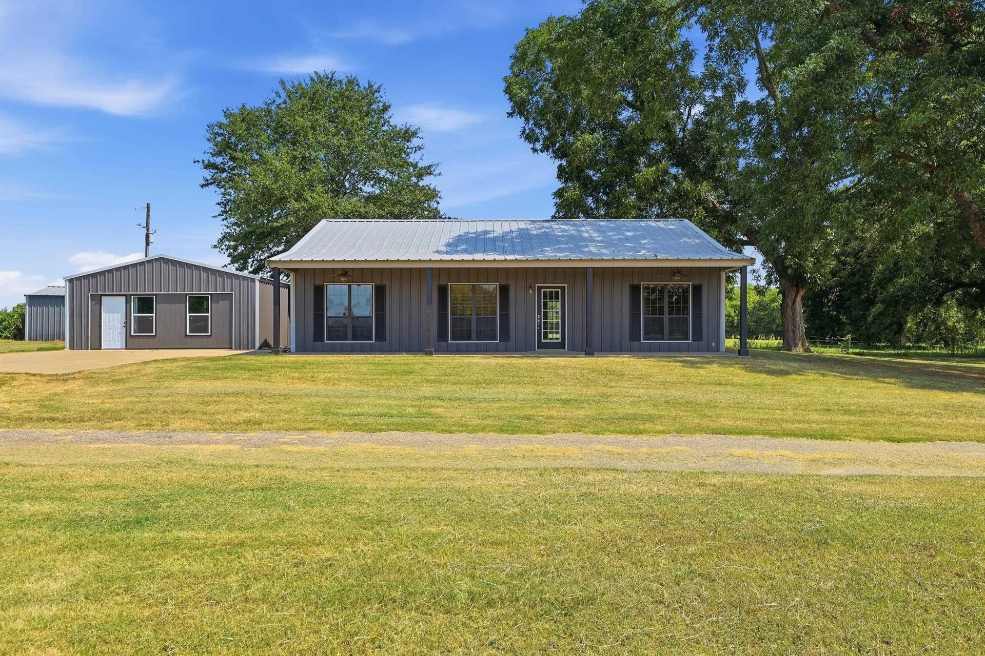 10.06 acres in Upshur County
