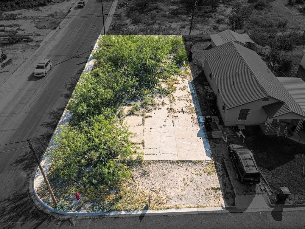 0.17 acres in Howard County