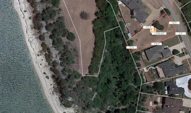 0.4 acres in Hill County