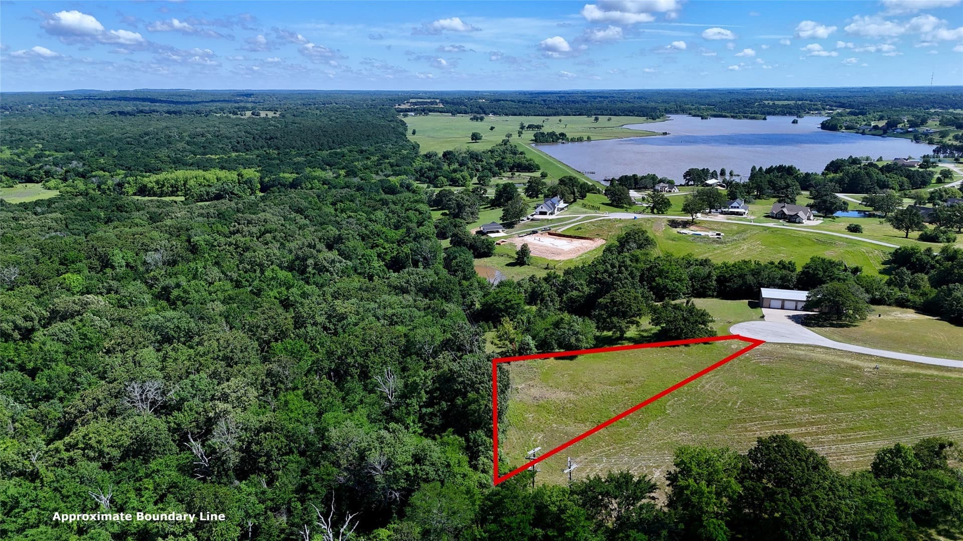 1.02 acres in Henderson County