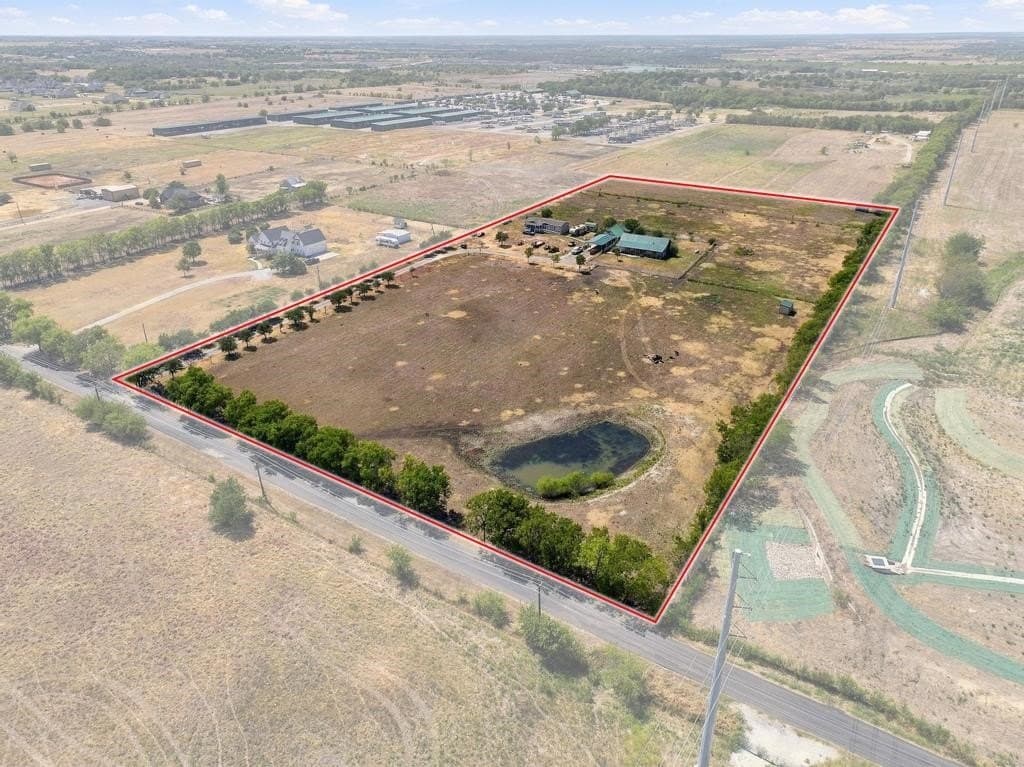 11.27 acres in Grayson County