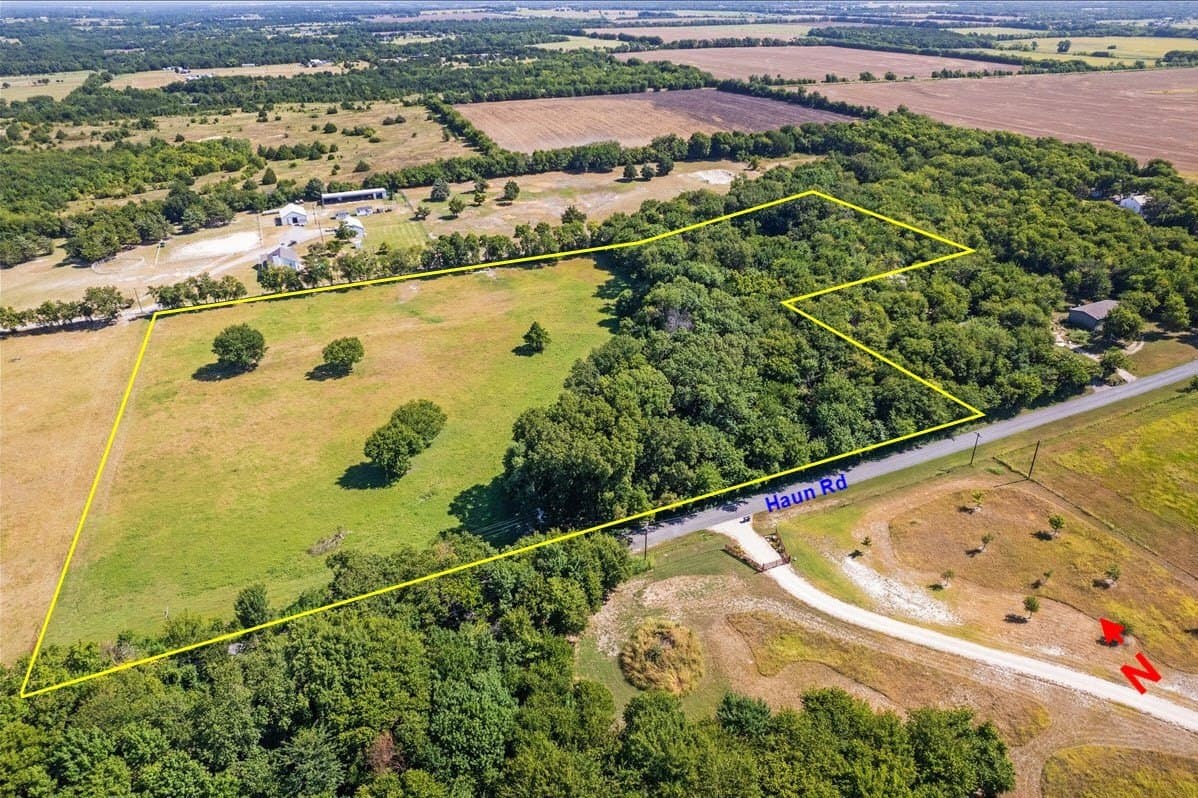 11.46 acres in Grayson County