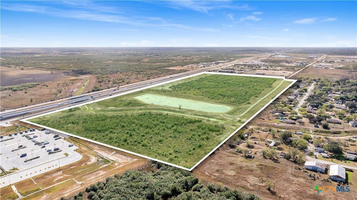 75.24 acres in Victoria County