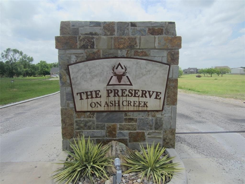 2.39 acres in Parker County