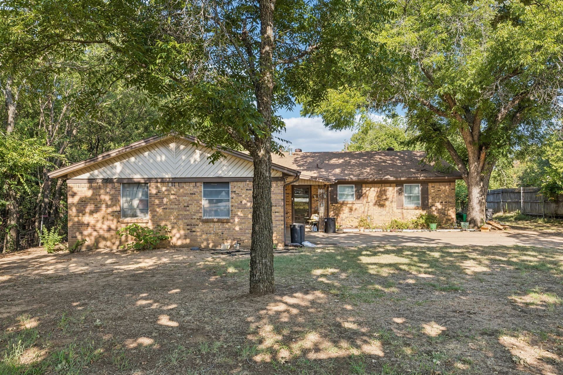 0.83 acres in Tarrant County