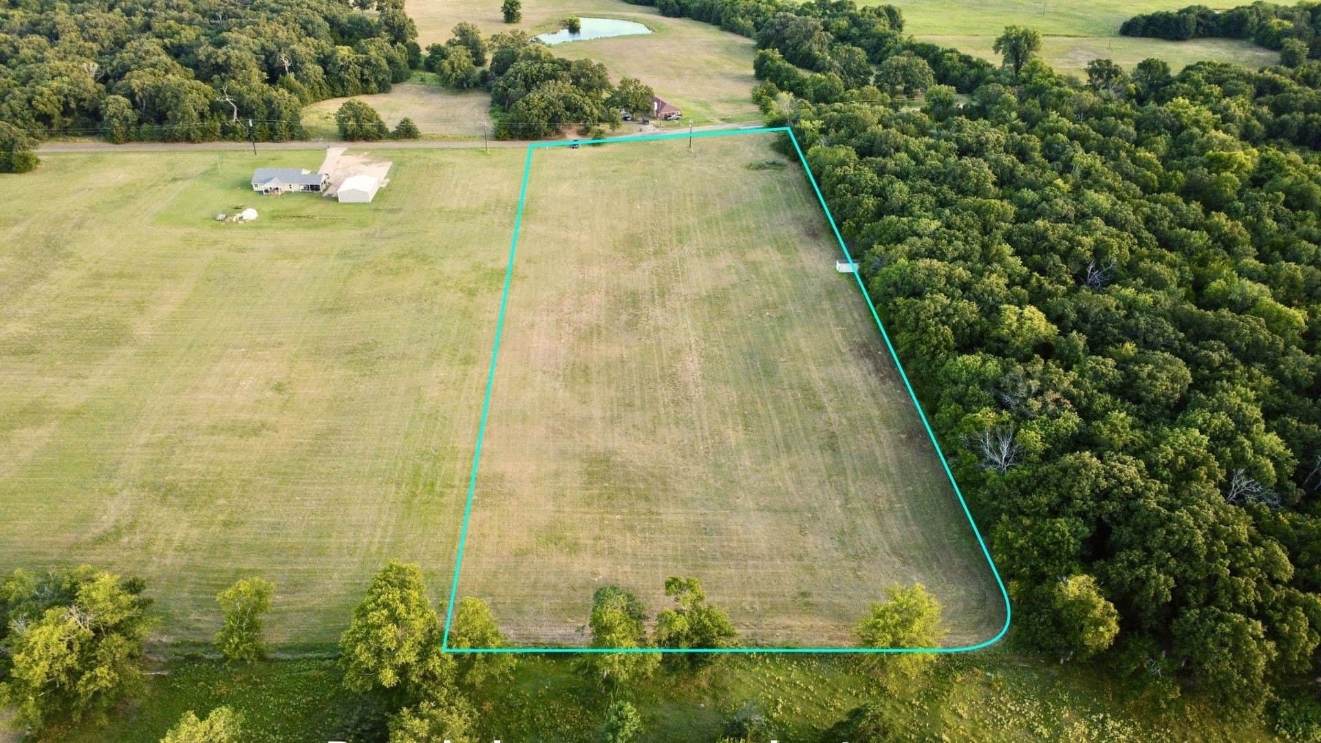 6 acres in Hopkins County