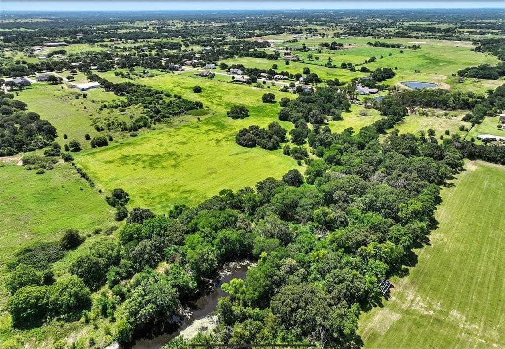 34.34 acres in Johnson County
