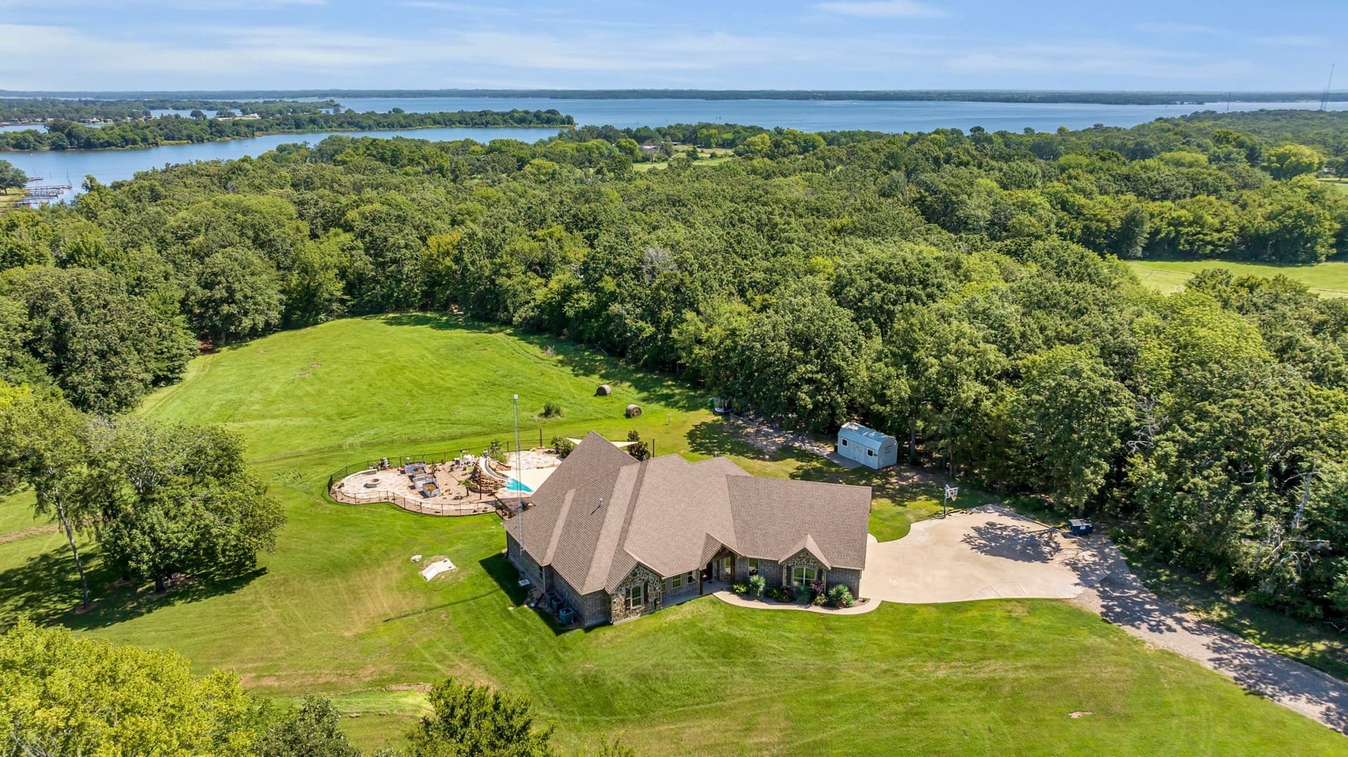 28.89 acres in Wood County