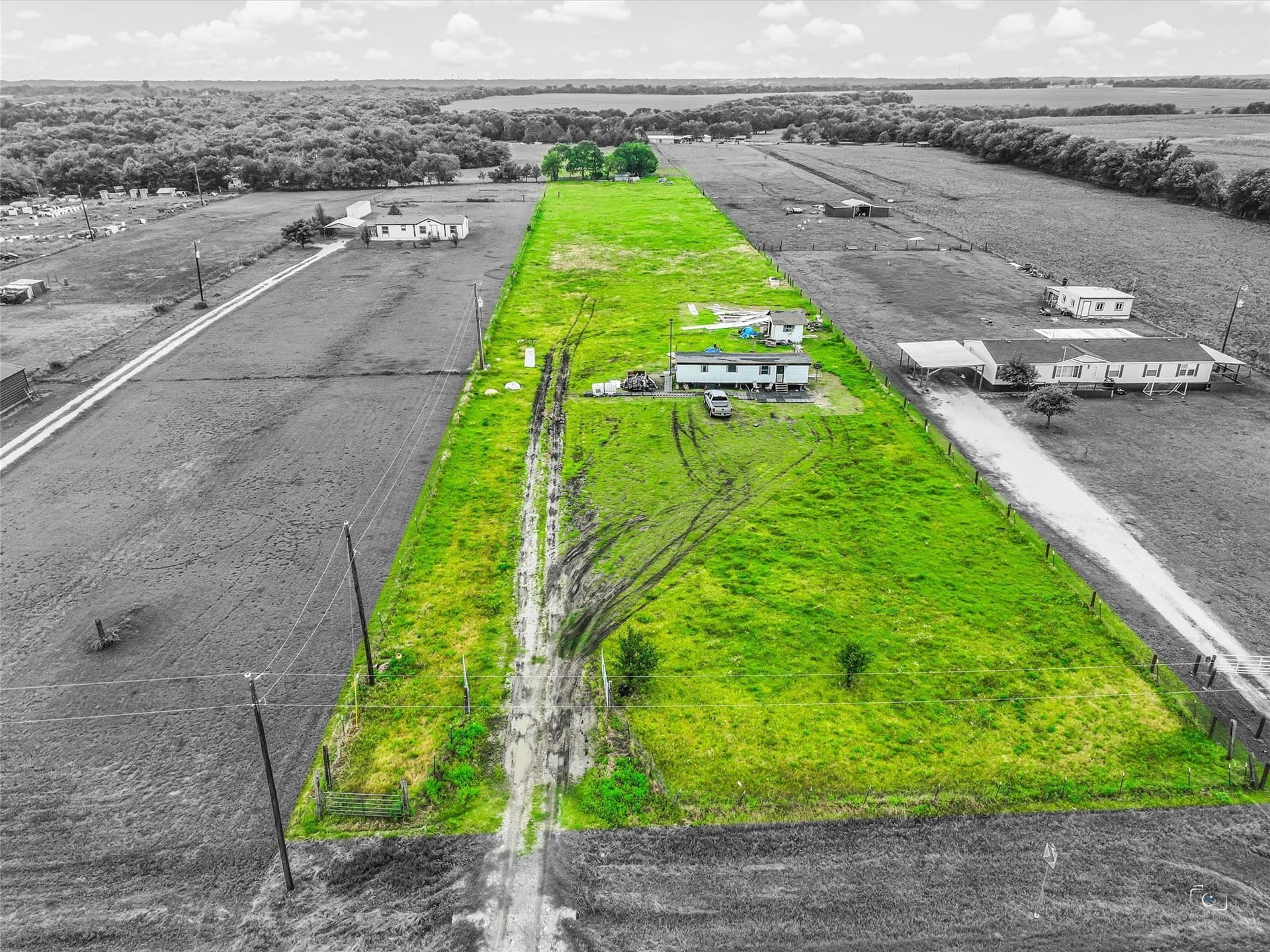4 acres in Grayson County