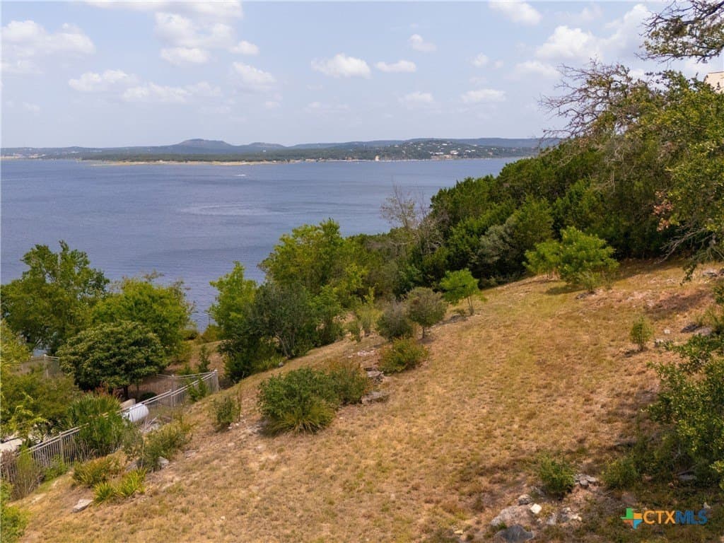 0.72 acres in Comal County