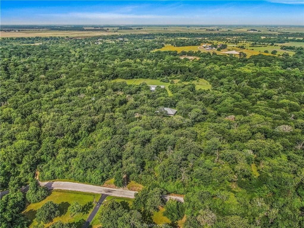 16.04 acres in Brazos County