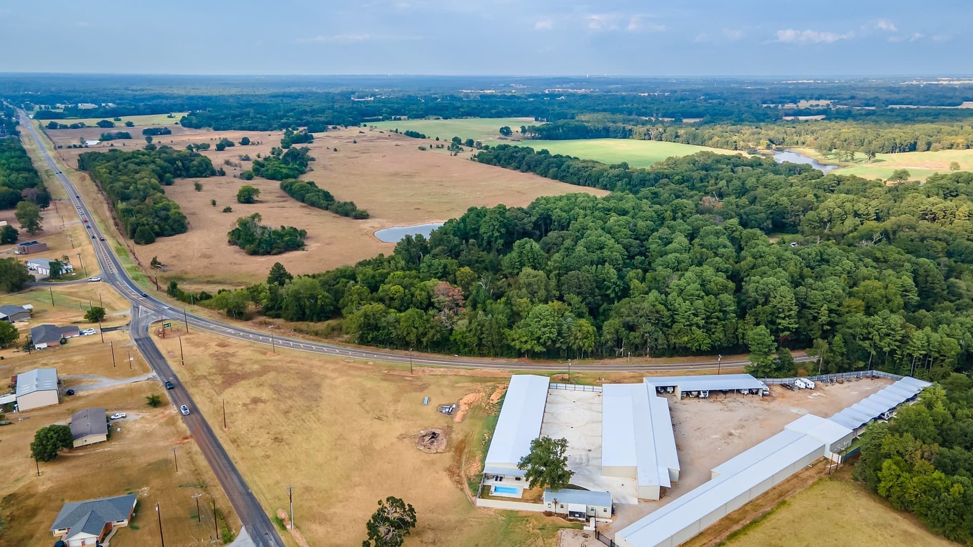 115 acres in Smith County