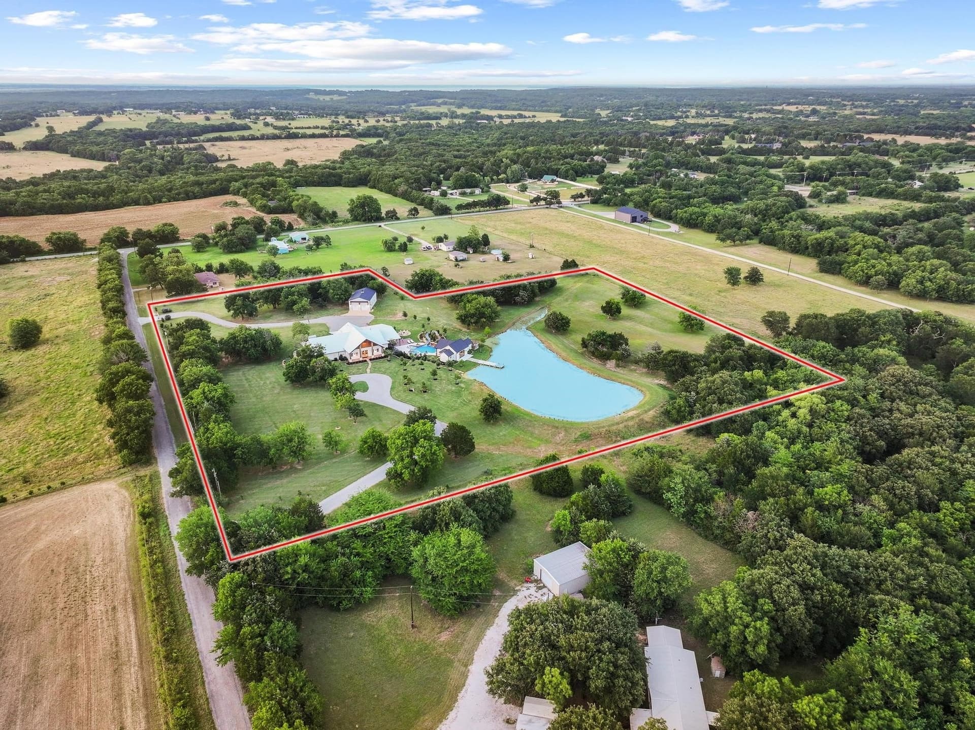 10 acres in Grayson County