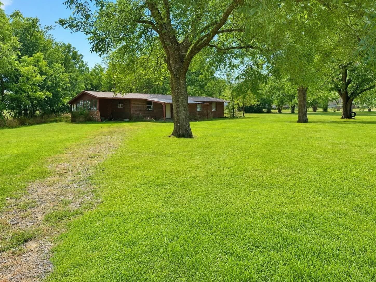 1.71 acres in Van Zandt County