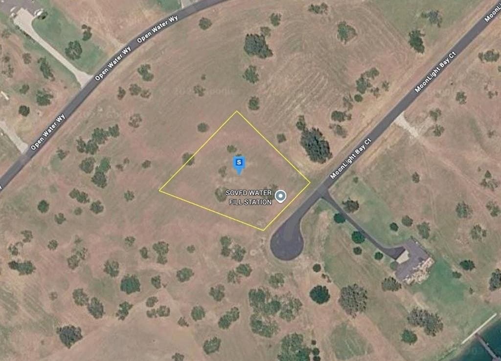 1.06 acres in Navarro County