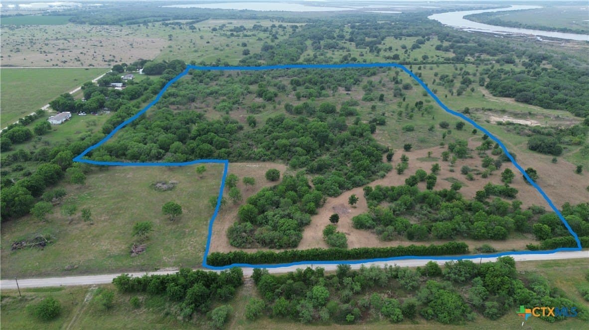 38 acres in Jackson County