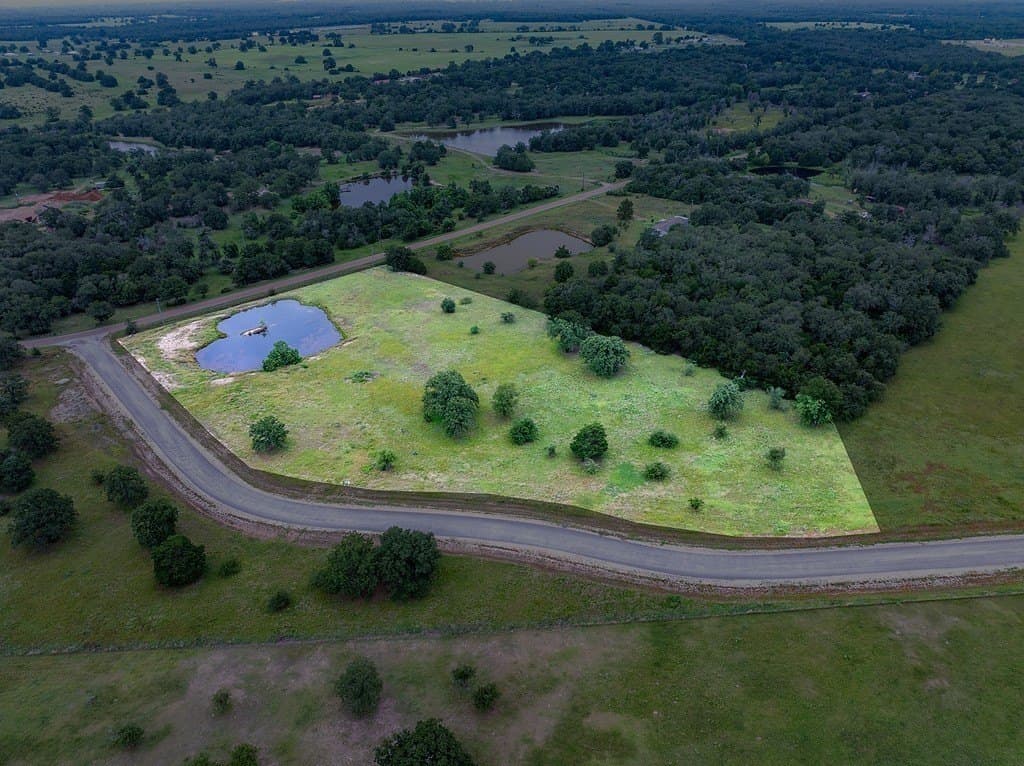 4.89 acres in Fayette County