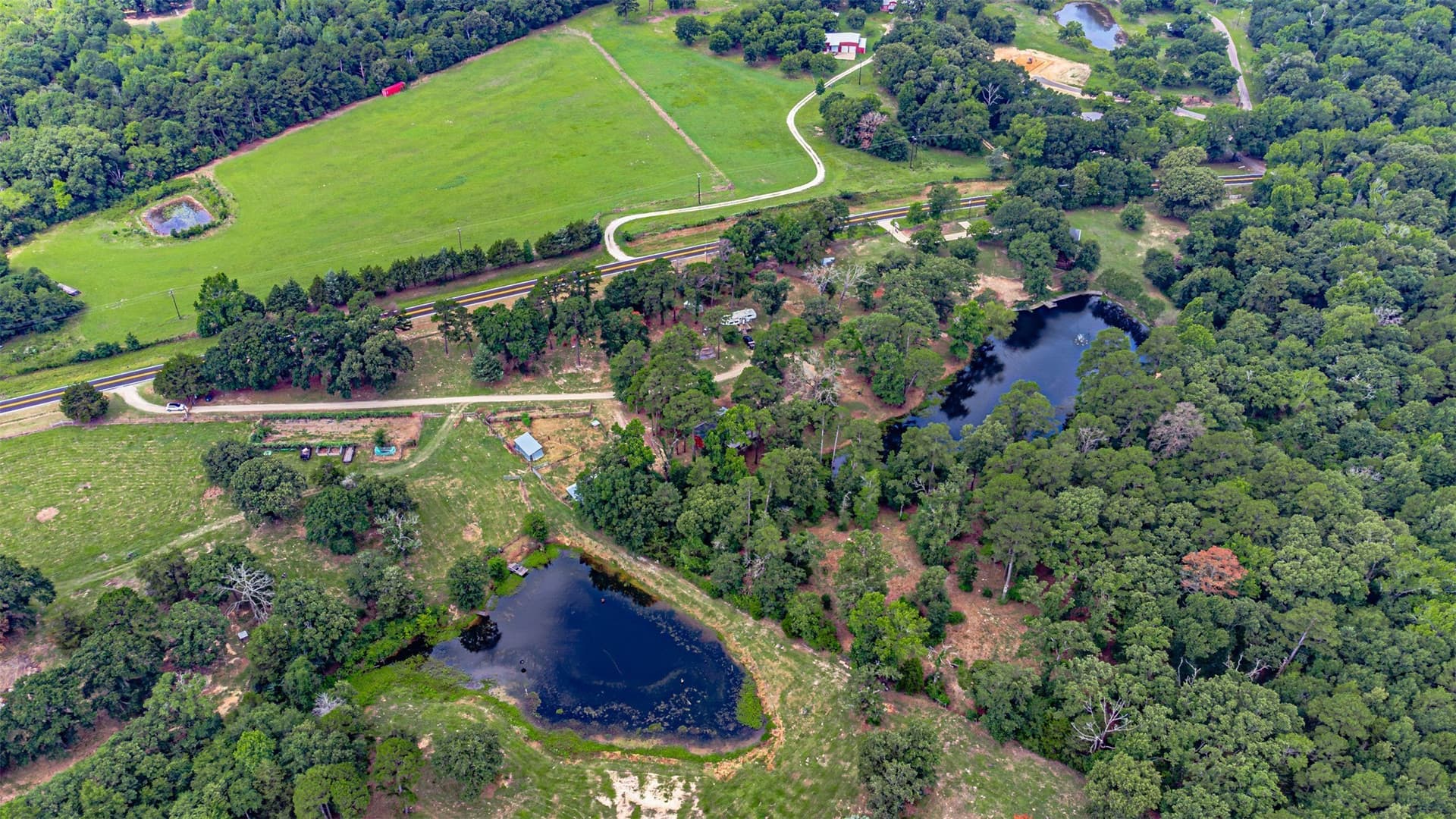 18.74 acres in Henderson County
