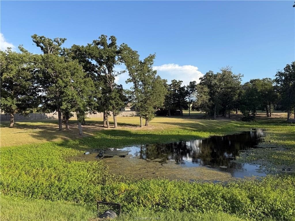 2 acres in Brazos County