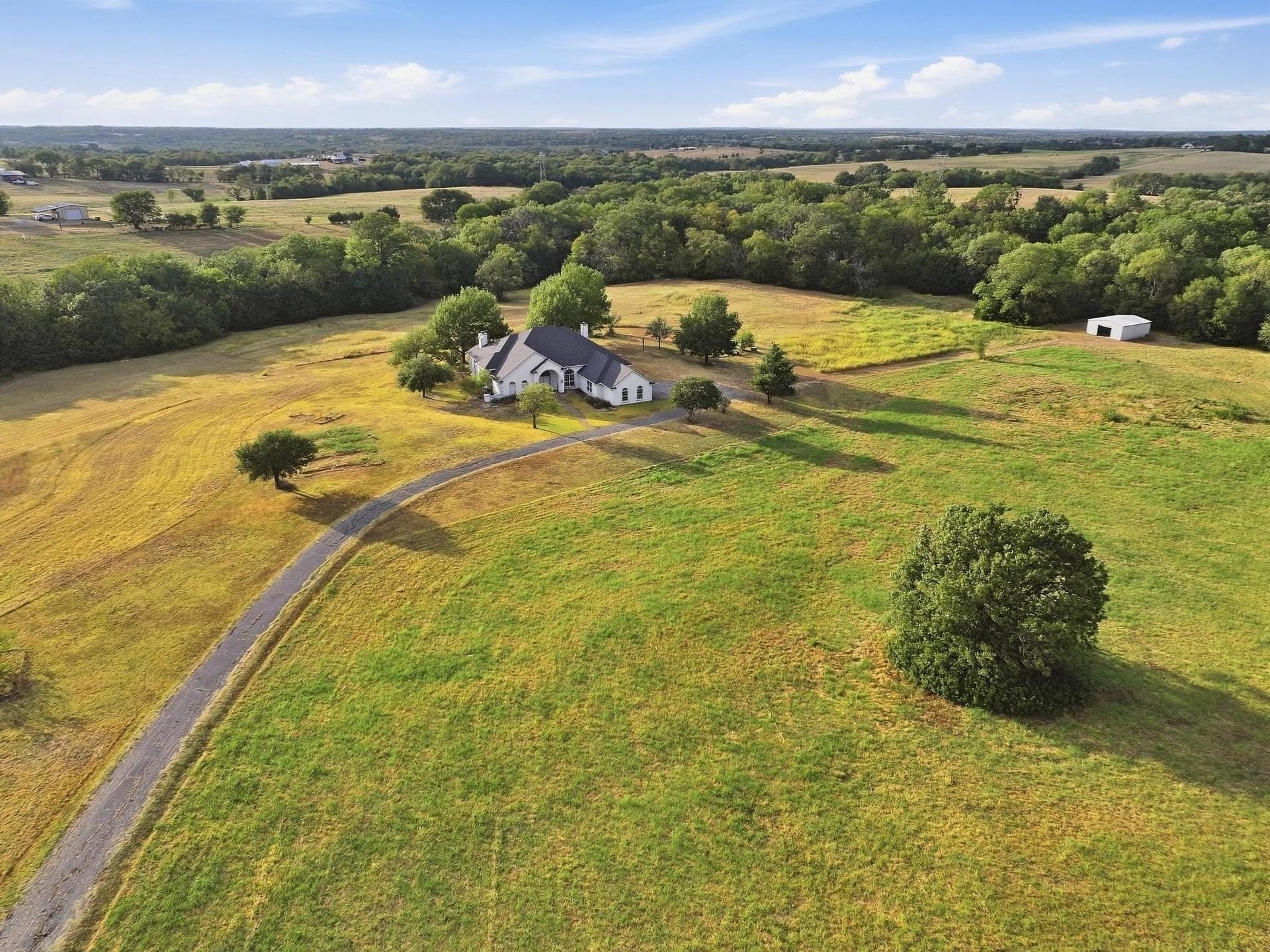 30.73 acres in Grayson County