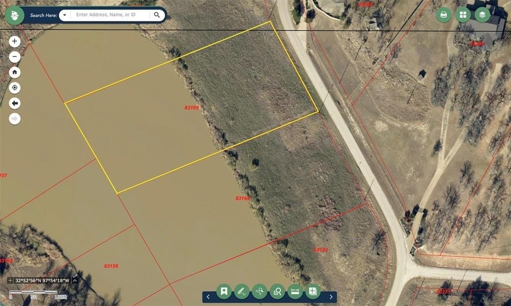 2.24 acres in Parker County
