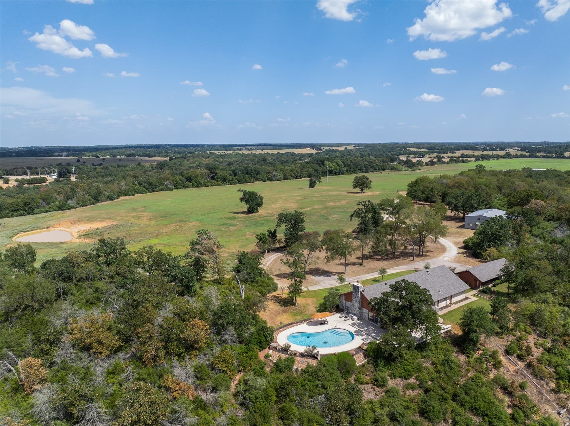 99.17 acres in Robertson County