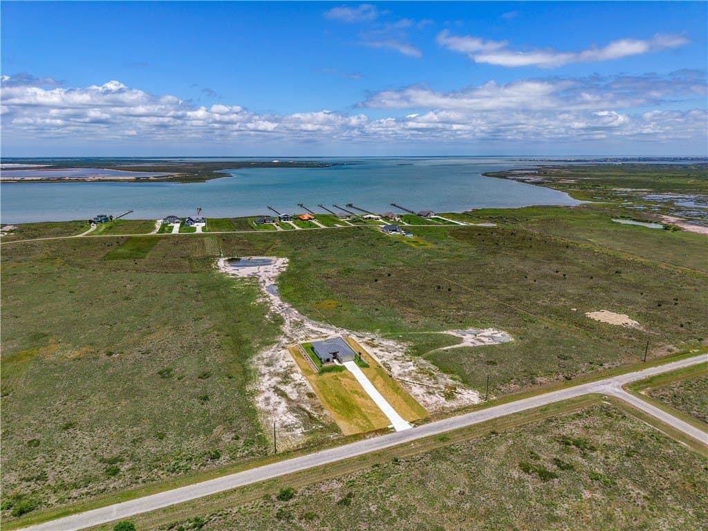 6.1 acres in Aransas County