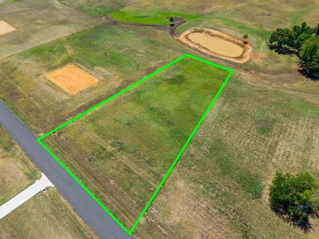1.48 acres in Texas County