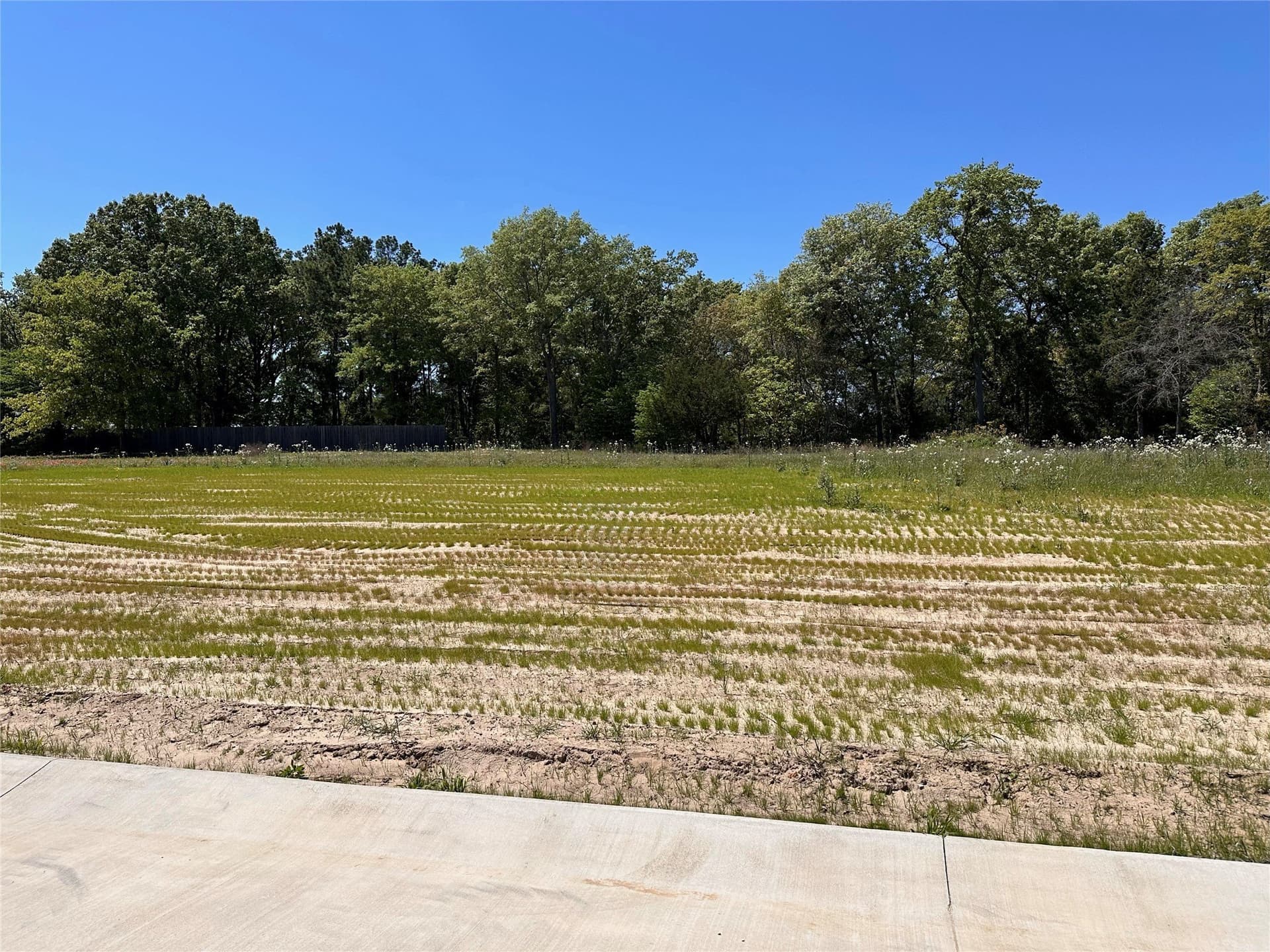 0.5 acres in Smith County