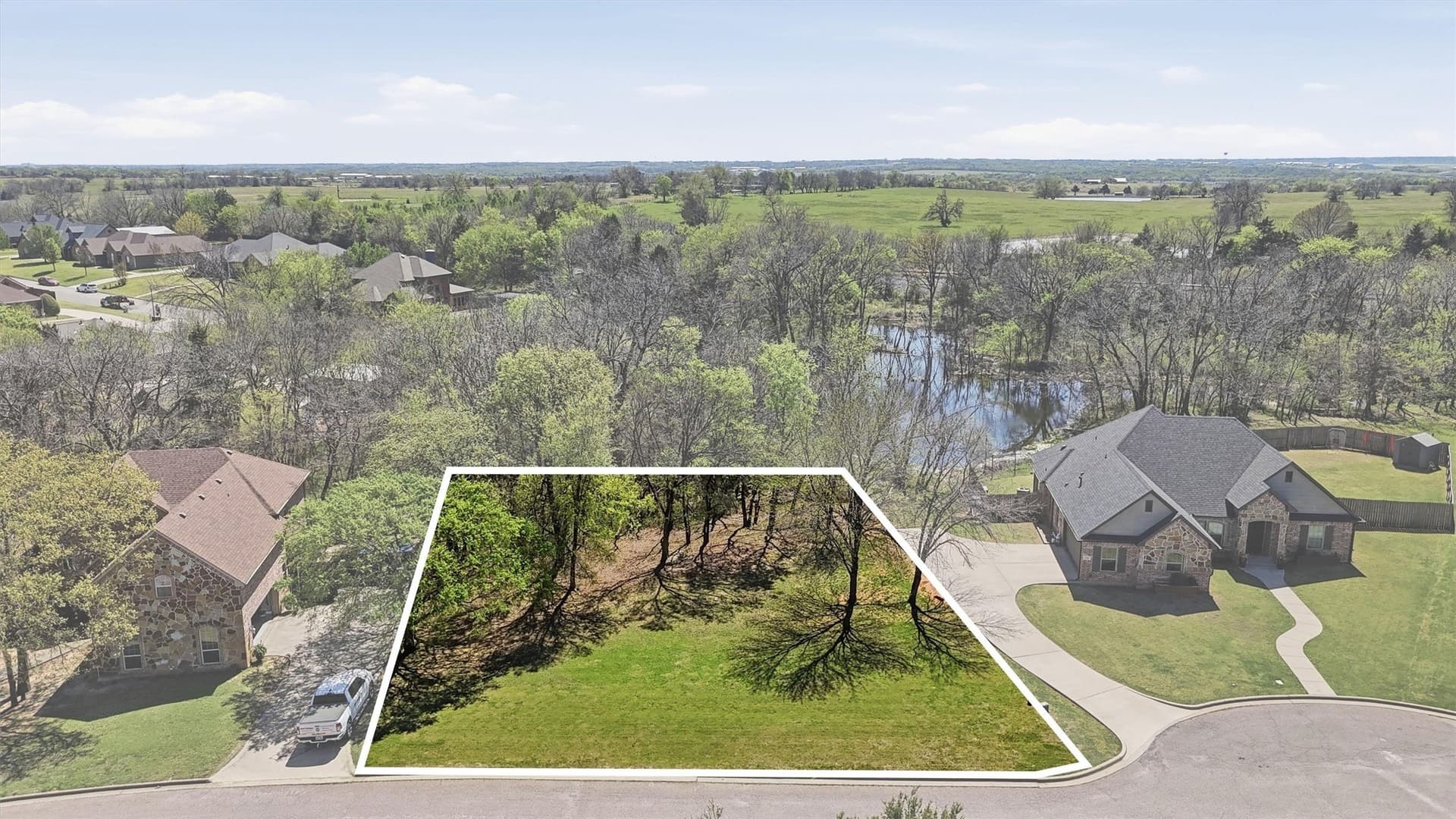 0.28 acres in Grayson County