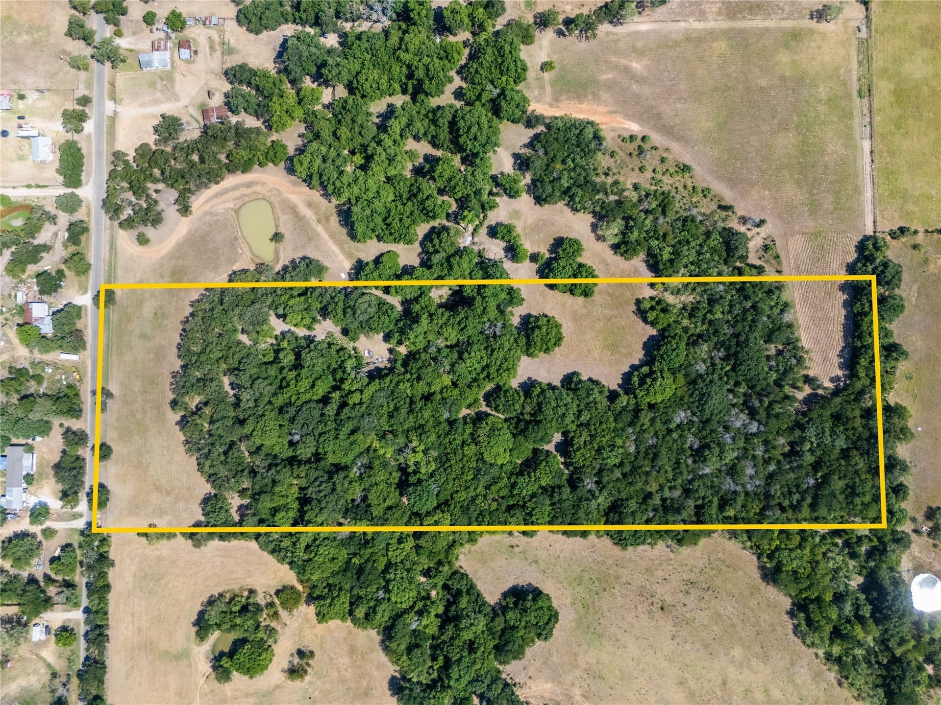 10 acres in McLennan County