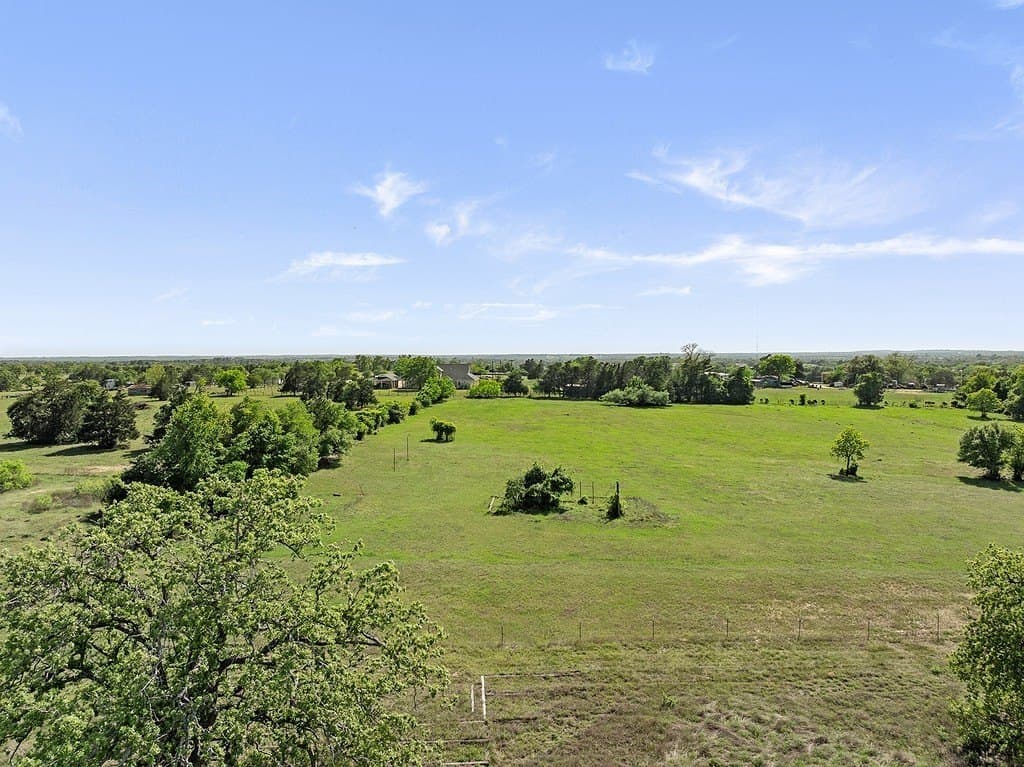 27.1 acres in Lee County