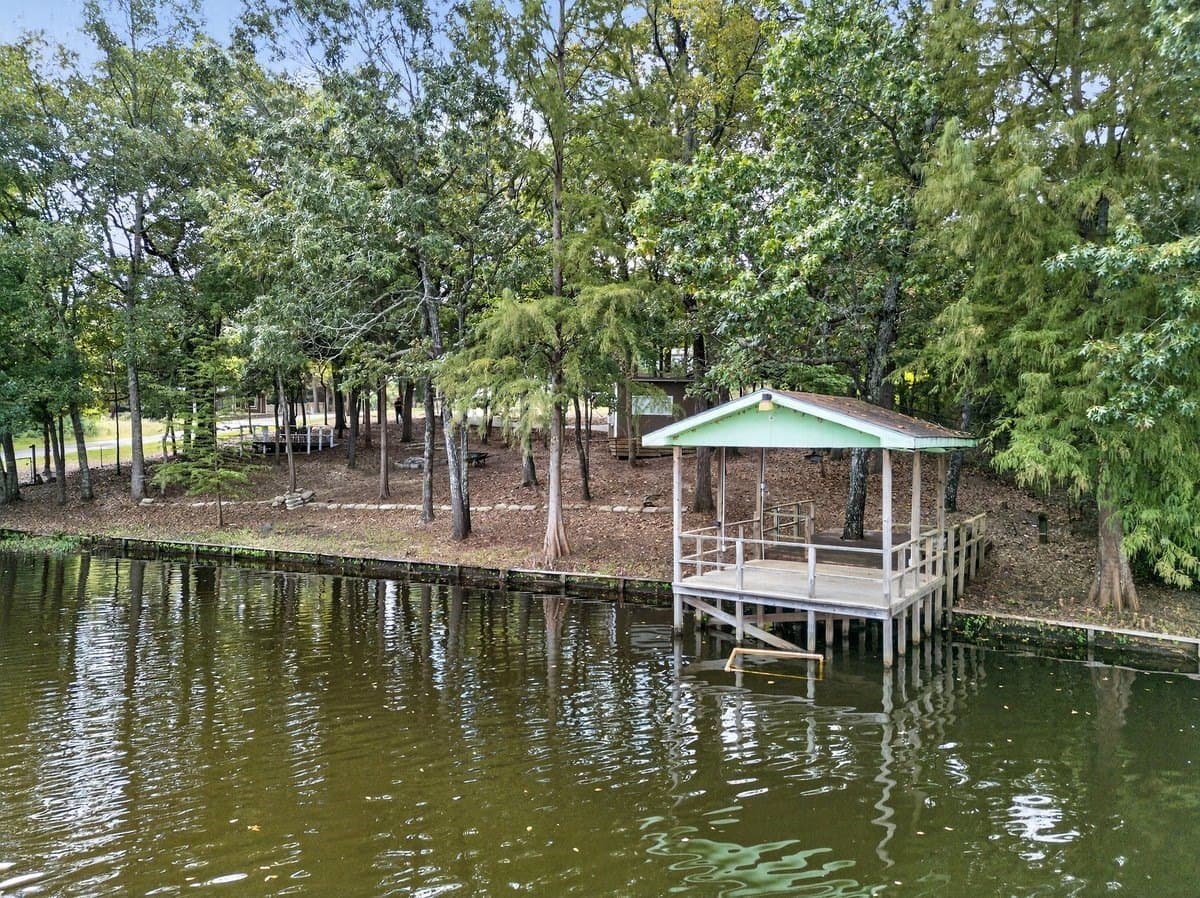 0.38 acres in Van Zandt County