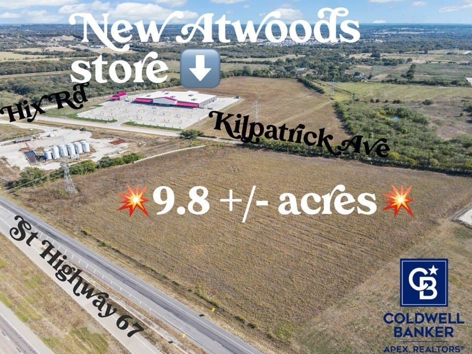 9.83 acres in Johnson County